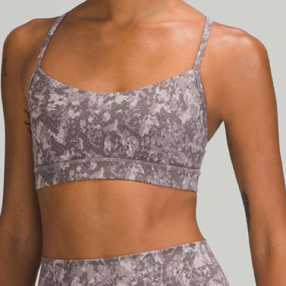 Lululemon Flow Y Bra